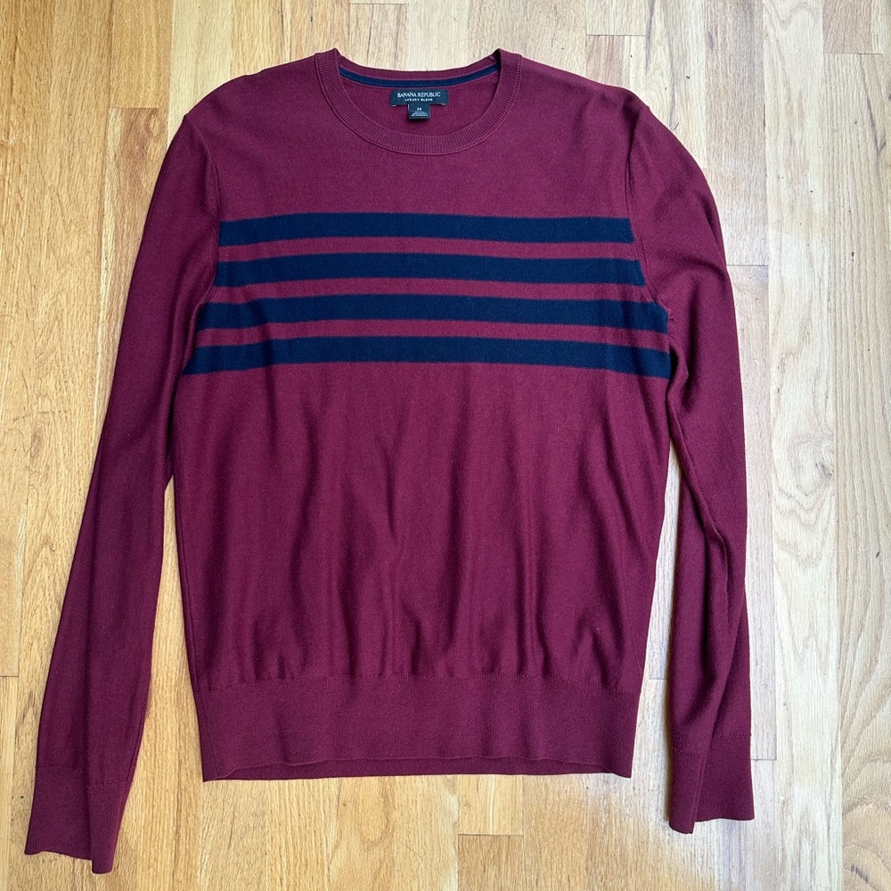 Banana Republic Men’s Size Medium Sweater - Maroon Stripe - Luxury Blend